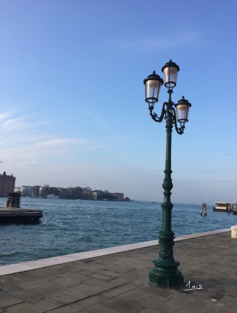 Les quais par August Luis