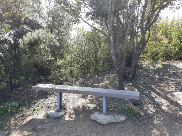 Simplicité par August Luis