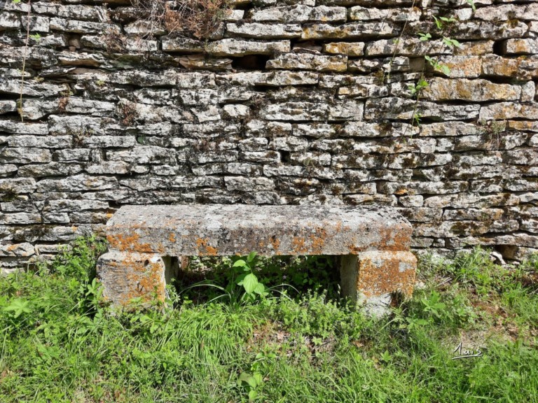 Pierraille par August Luis