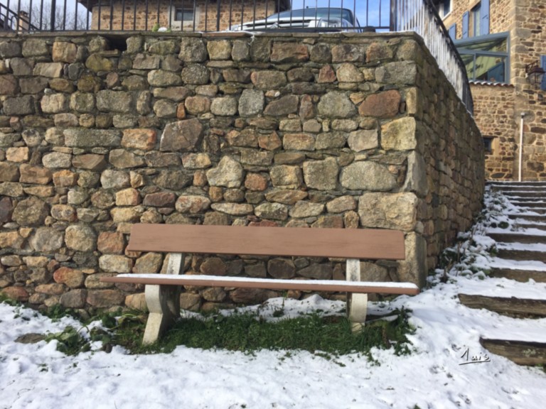 Mur de neige par August Luis