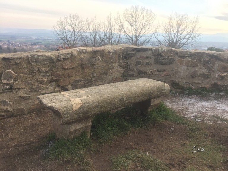 Pierre par August Luis