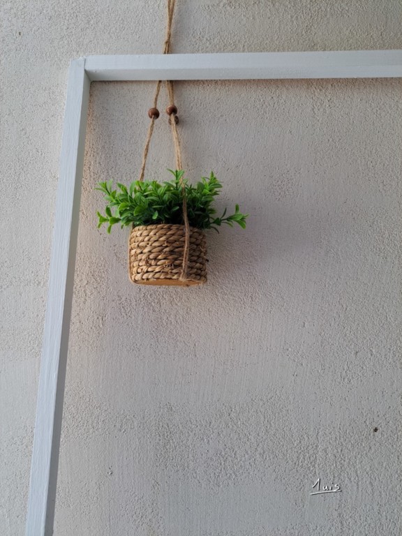 Demi cadre par August Luis