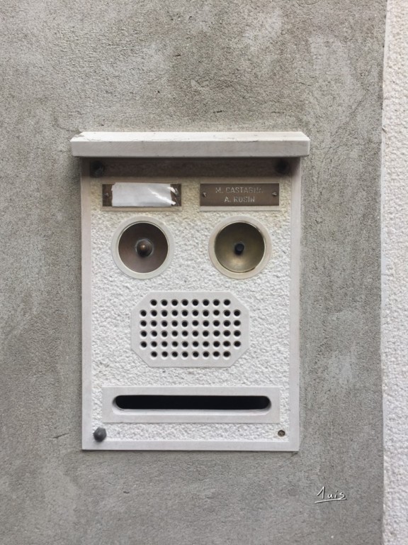 Courrier par August Luis