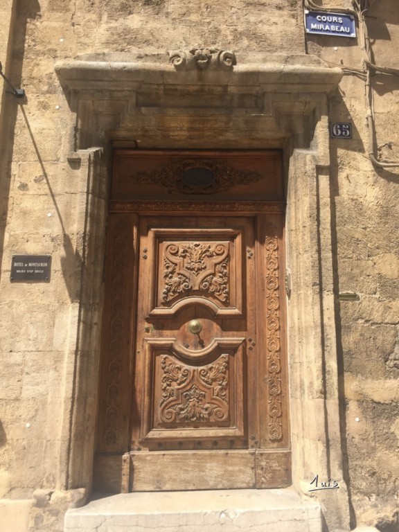 Les cornes par August Luis