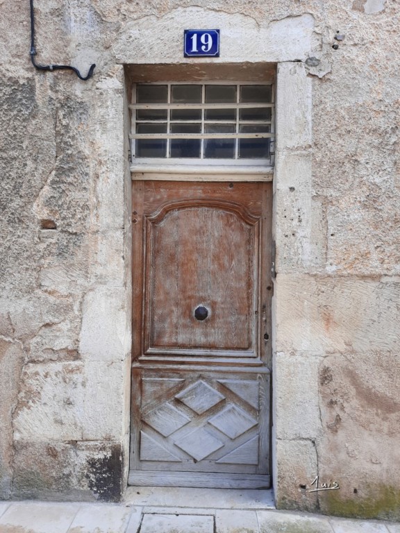 Carreau par August Luis