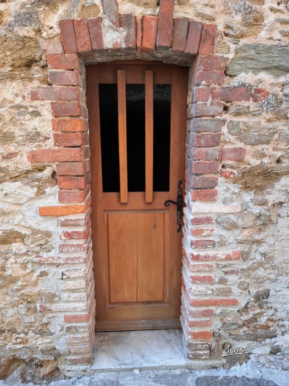 Deux barres par August Luis