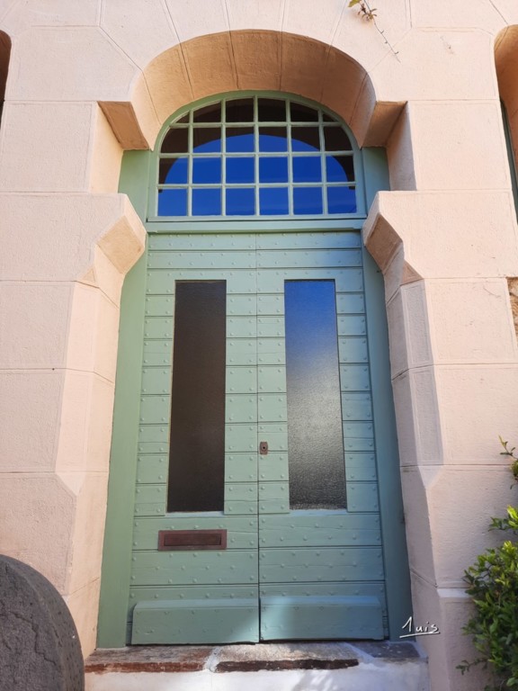 Mausolée par August Luis