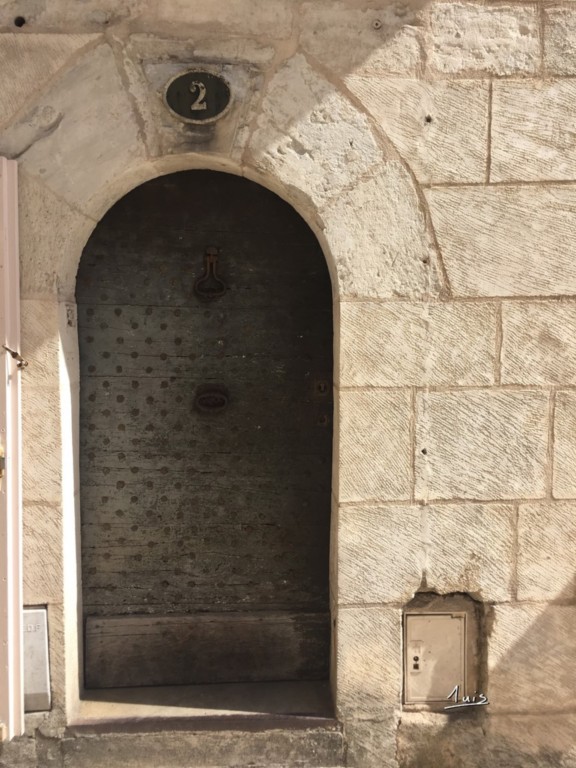 Numéro deux par August Luis