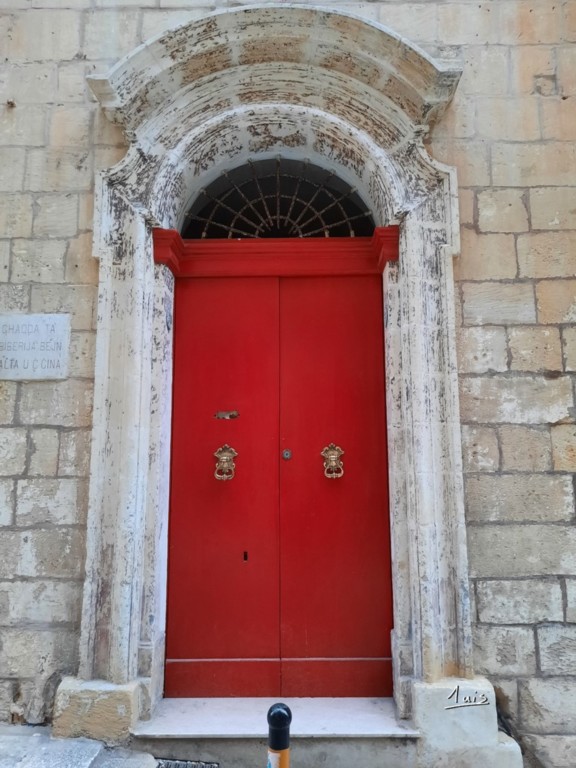 Rouge et or par August Luis