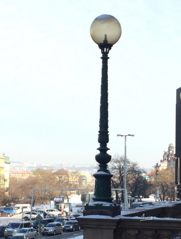 Embouteillages par August Luis