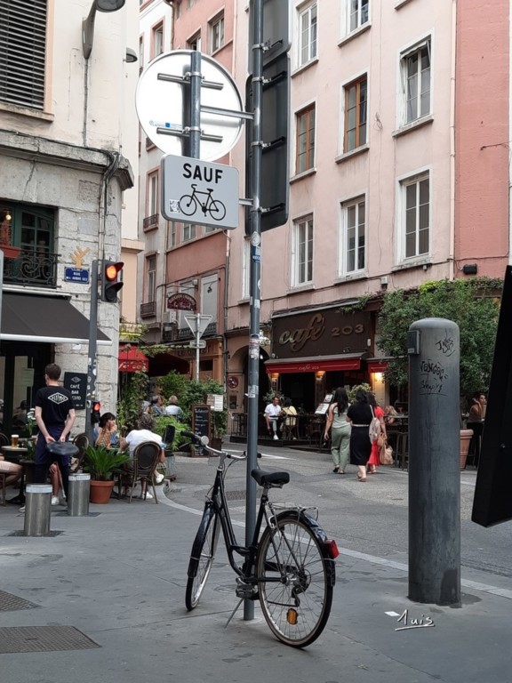 Sauf vélo par August Luis