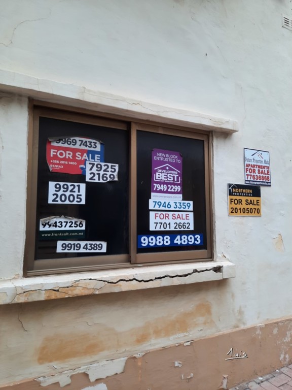 A vendre par August Luis