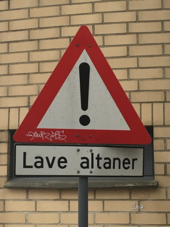 Balcon bas par August Luis