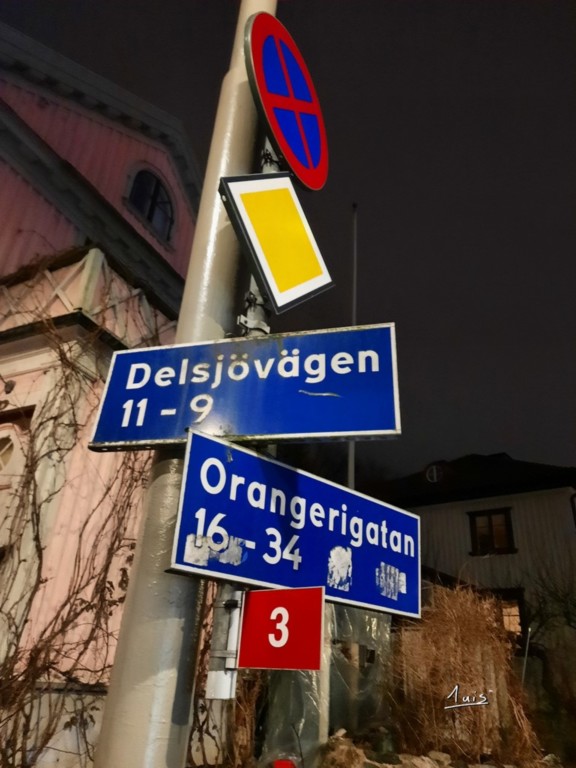 Nombres par August Luis