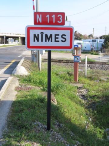 30 NIMES