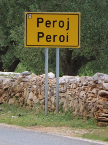 999 PEROJ CROATIE