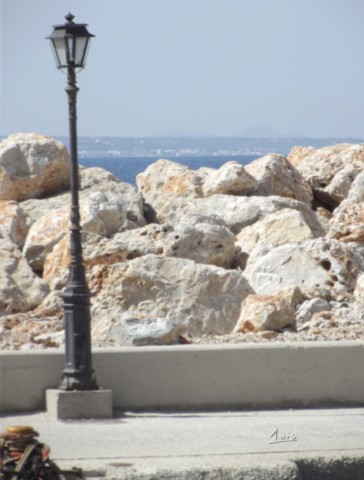 Les rochers par August Luis